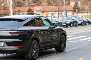 Macan vs Cayenne