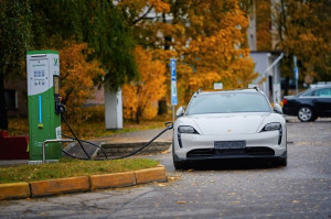 How the Porsche Taycan Competes 