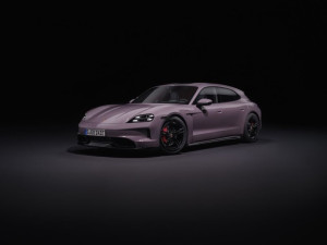 Porsche Taycan Cross Turismo 2025