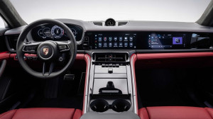 Interior driver seat in new Porsche Panamera